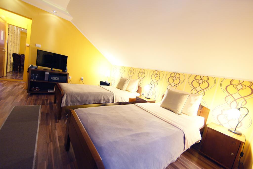 Rooms Konak Mikan Belgrad Oda fotoğraf